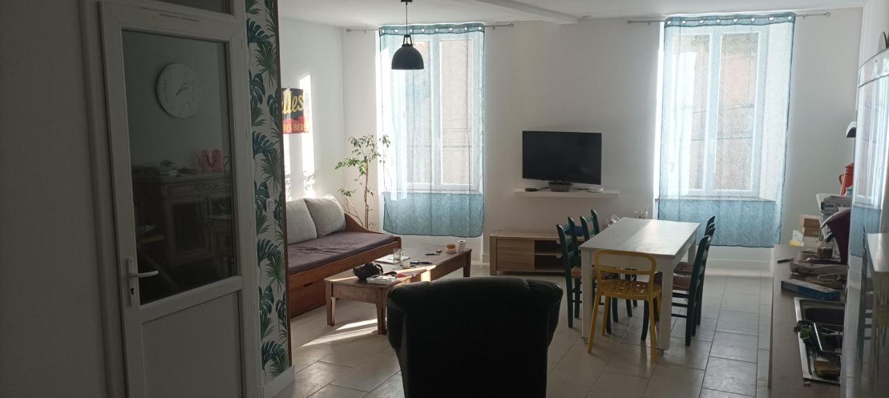 Grand T3 Calme Et Lumineux 4-6 Personnes Villa Moux Kültér fotó