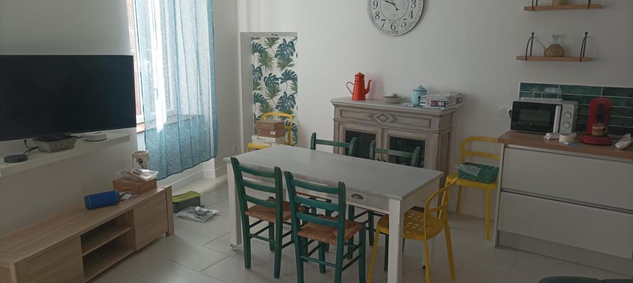 Grand T3 Calme Et Lumineux 4-6 Personnes Villa Moux Kültér fotó
