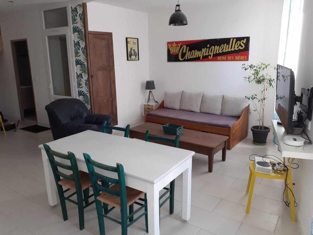 Grand T3 Calme Et Lumineux 4-6 Personnes Villa Moux Kültér fotó